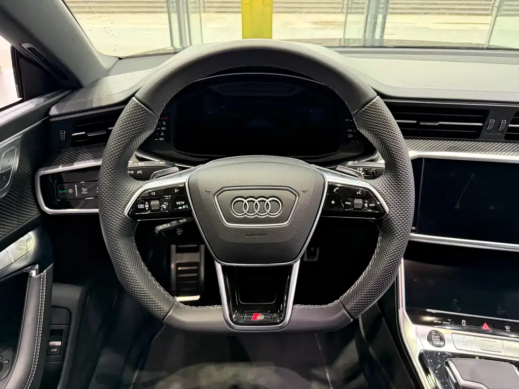 Audi A7 2025 55 TFSI quattro Premium