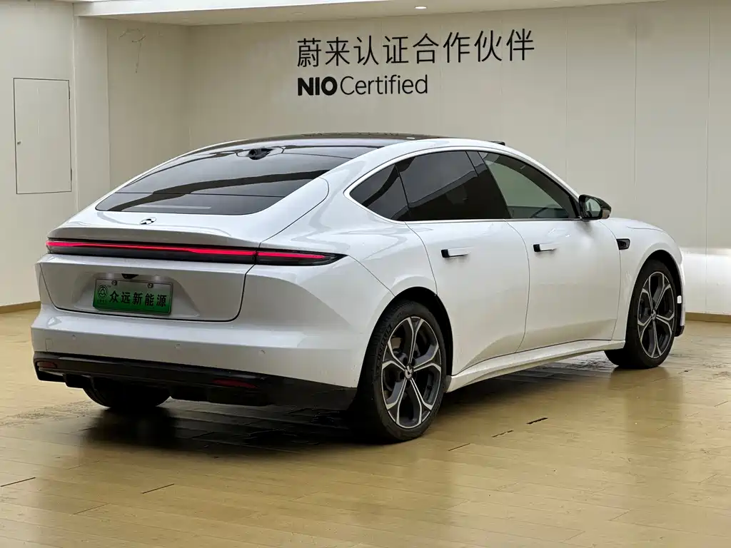 NIO ET5 — миниатюра 5
