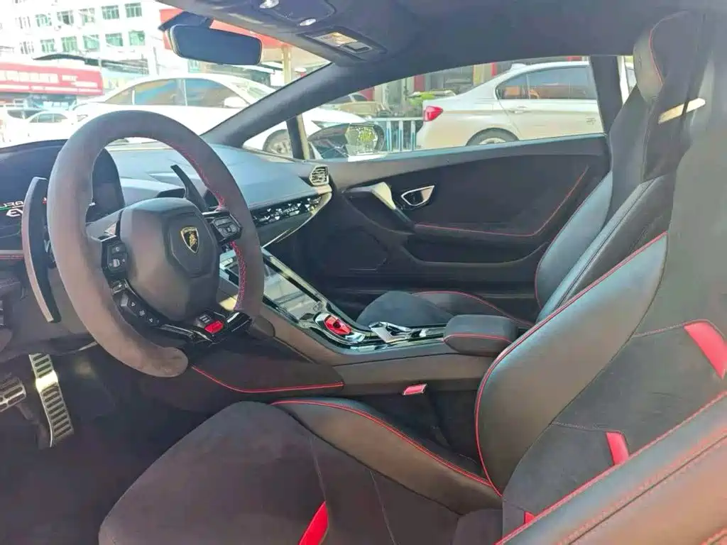 Lamborghini Huracán — миниатюра 5