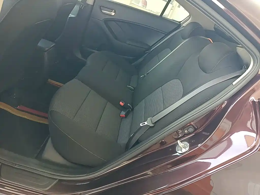 Kia K3 — миниатюра 17