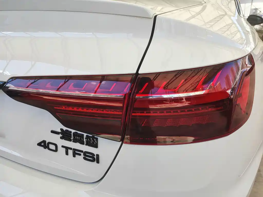 Audi A4L — миниатюра 24