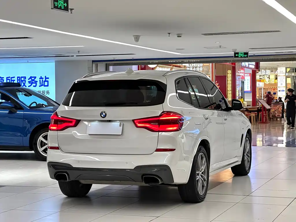 BMW X3 — миниатюра 5