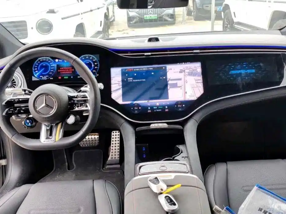 Mercedes-Benz EQS AMG — миниатюра 10
