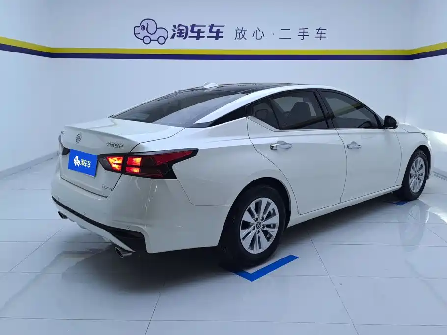 Nissan Teana — миниатюра 3
