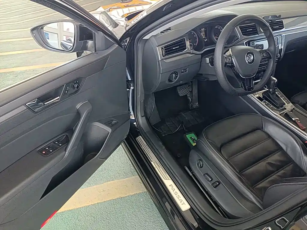 Volkswagen Passat — миниатюра 16
