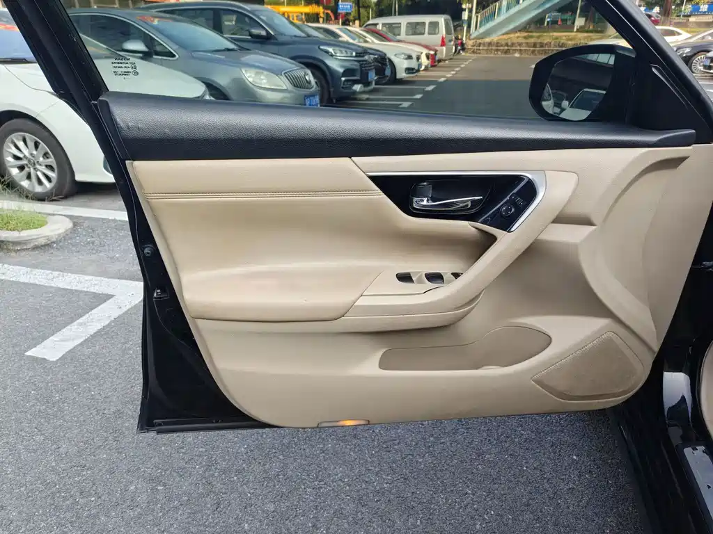 Nissan Teana — миниатюра 4