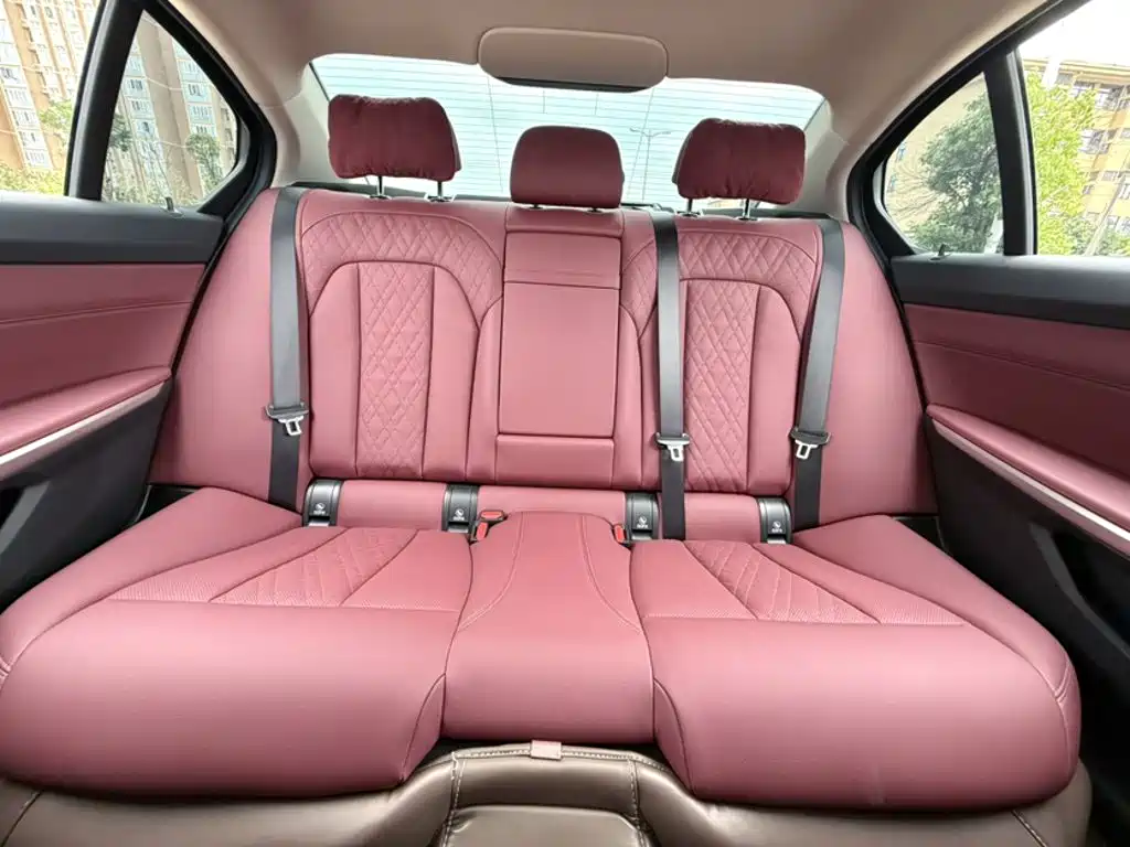 BMW 3 Series — миниатюра 7