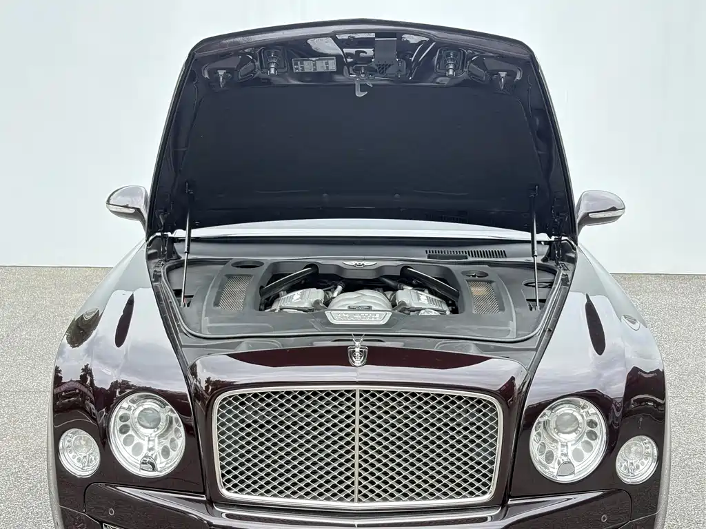 Bentley Mulsanne — миниатюра 27