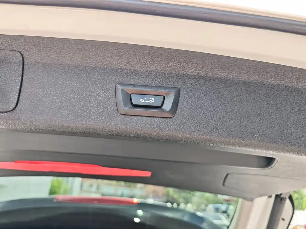 BMW X1 - фото 28