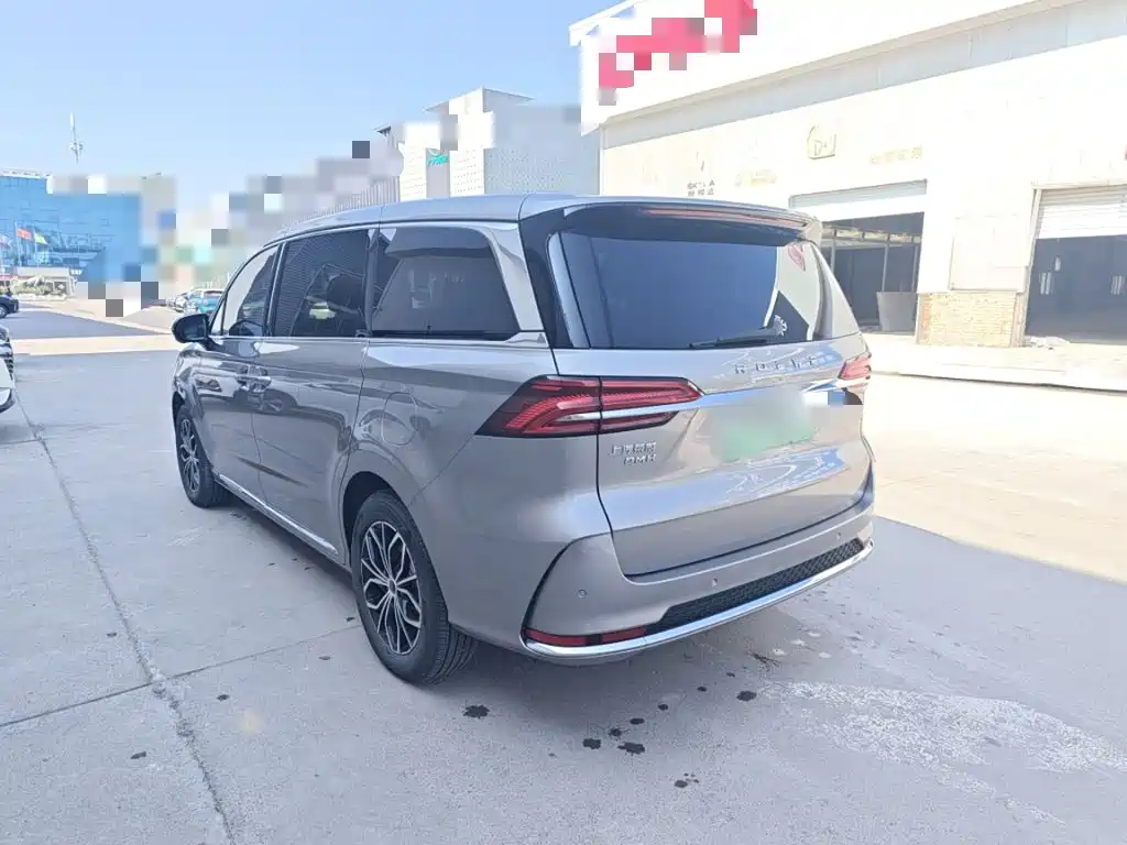 Roewe iMAX8 New Energy — миниатюра 6