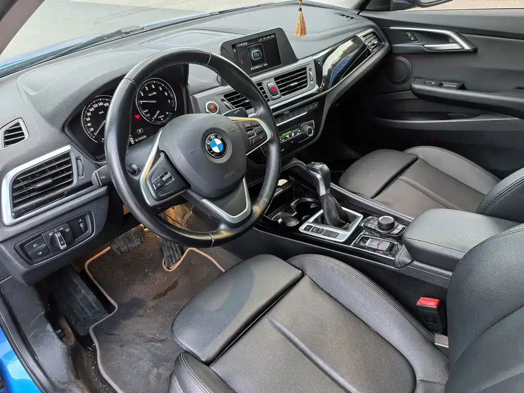 BMW 1 Series — миниатюра 10