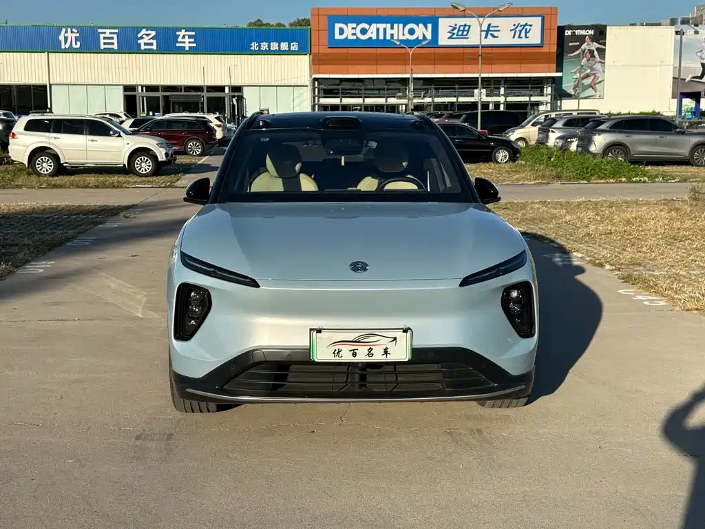 NIO ES6 — миниатюра 2
