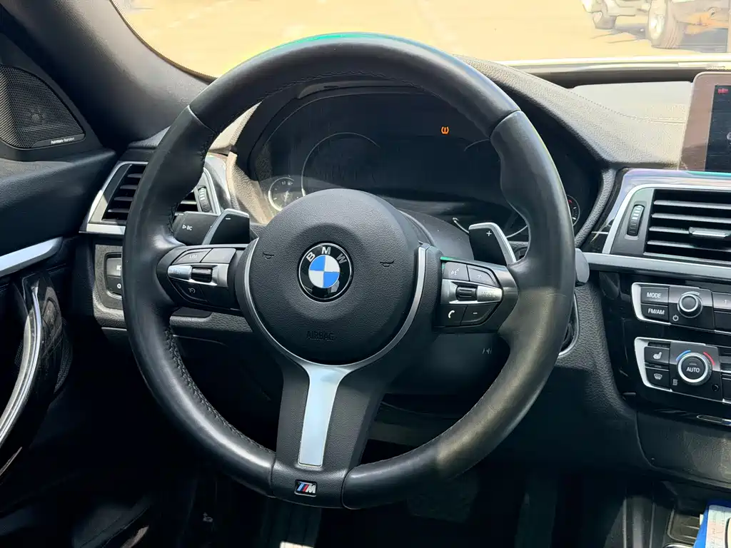 BMW 3 Series GT — миниатюра 10