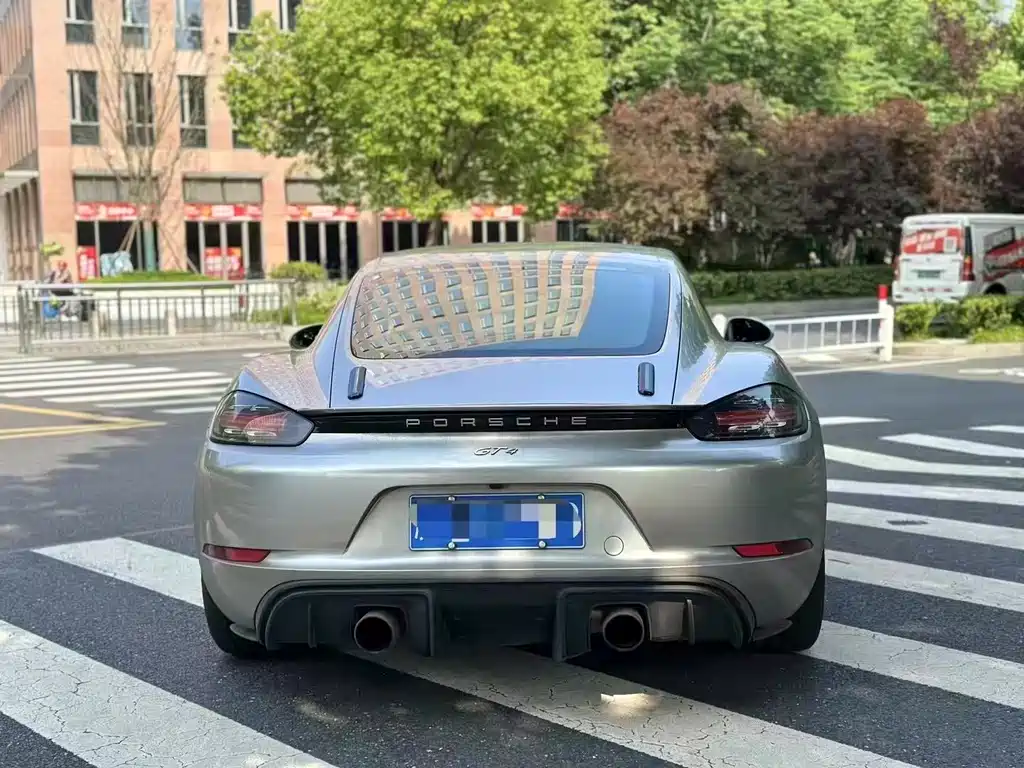 Porsche 718 2018 Cayman 2.0T