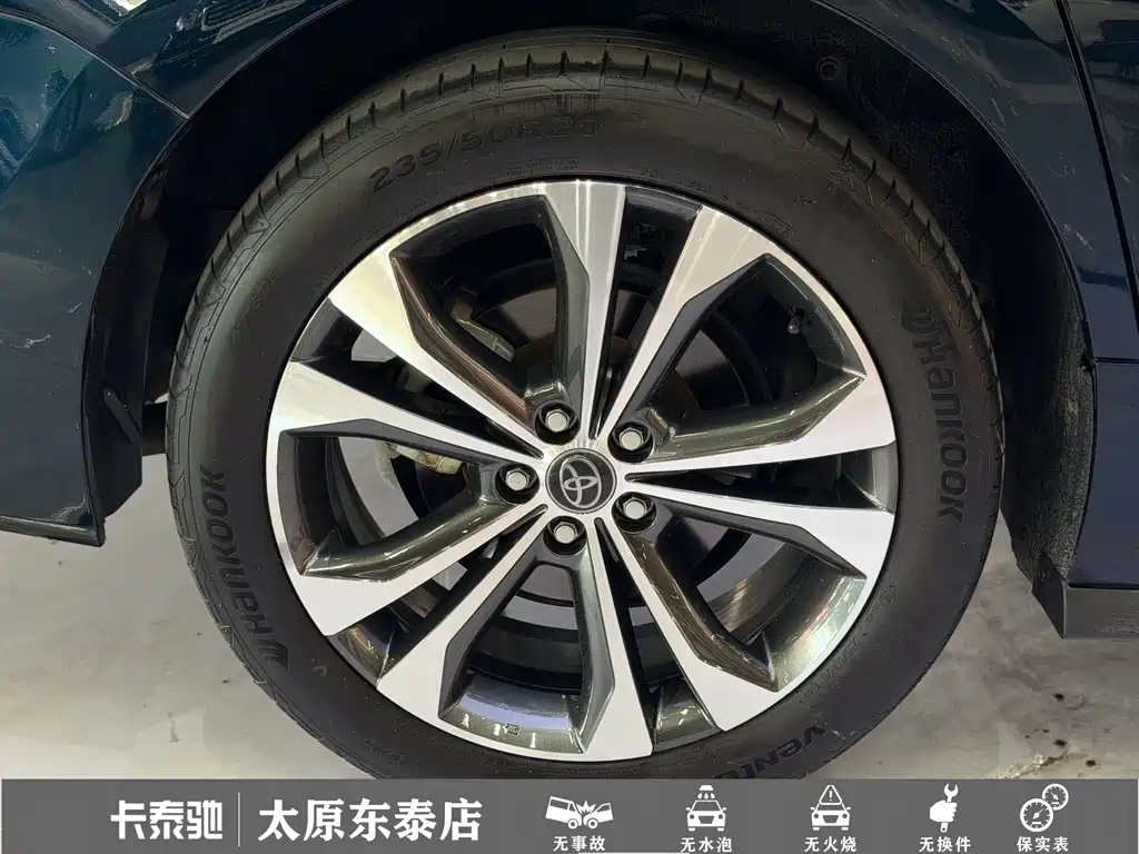Toyota Granvia — миниатюра 5