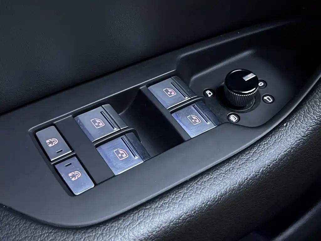 Audi A6L — миниатюра 14