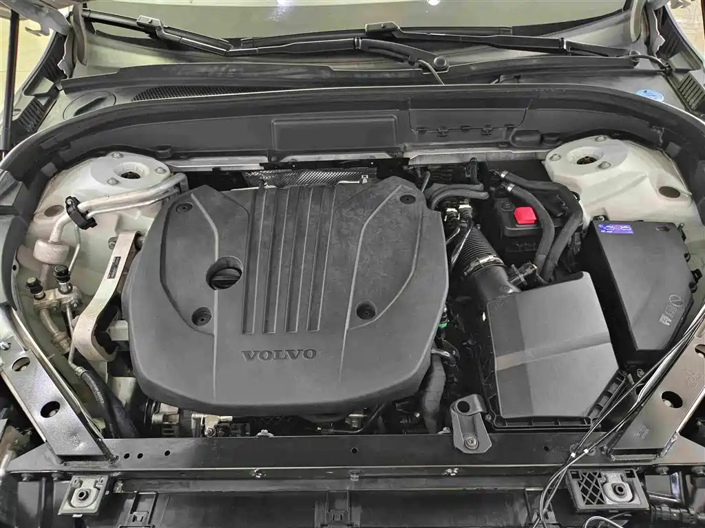 Volvo XC60 — миниатюра 16