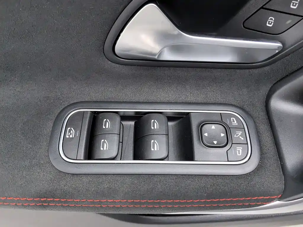 Mercedes-Benz CLA (Import) — миниатюра 9