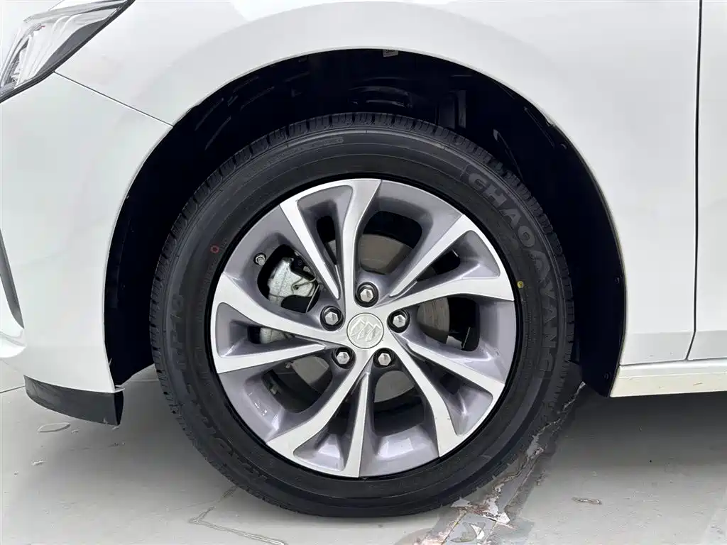 Buick Verano — фотографии объявления, Фото 29