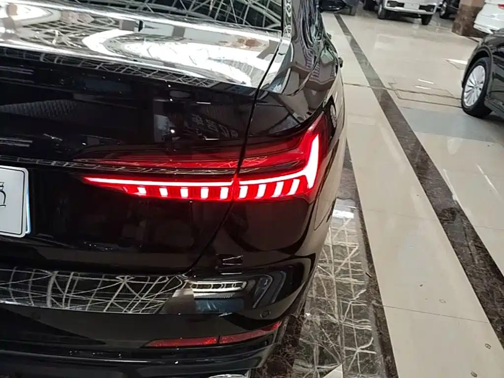 Audi S6 — миниатюра 8