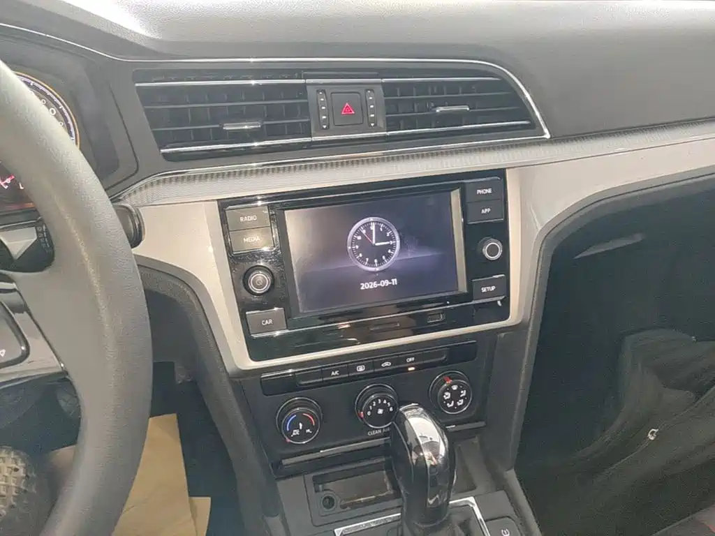 Volkswagen Lamando — миниатюра 13