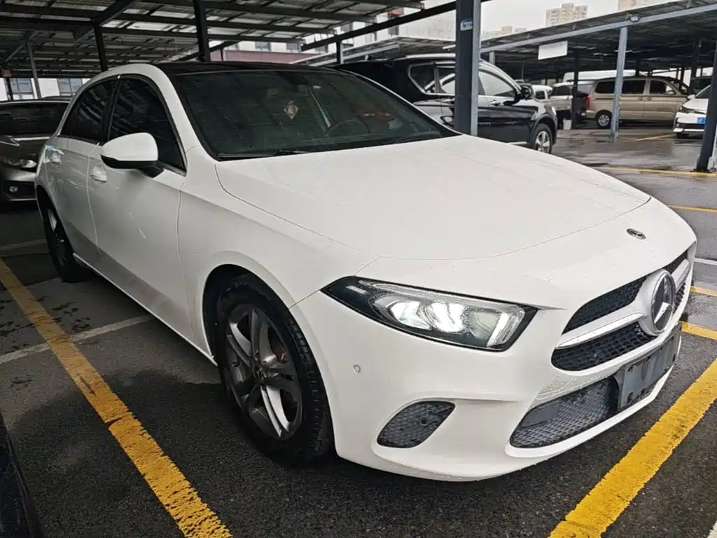 Mercedes-Benz A-Class (Import) — миниатюра 4