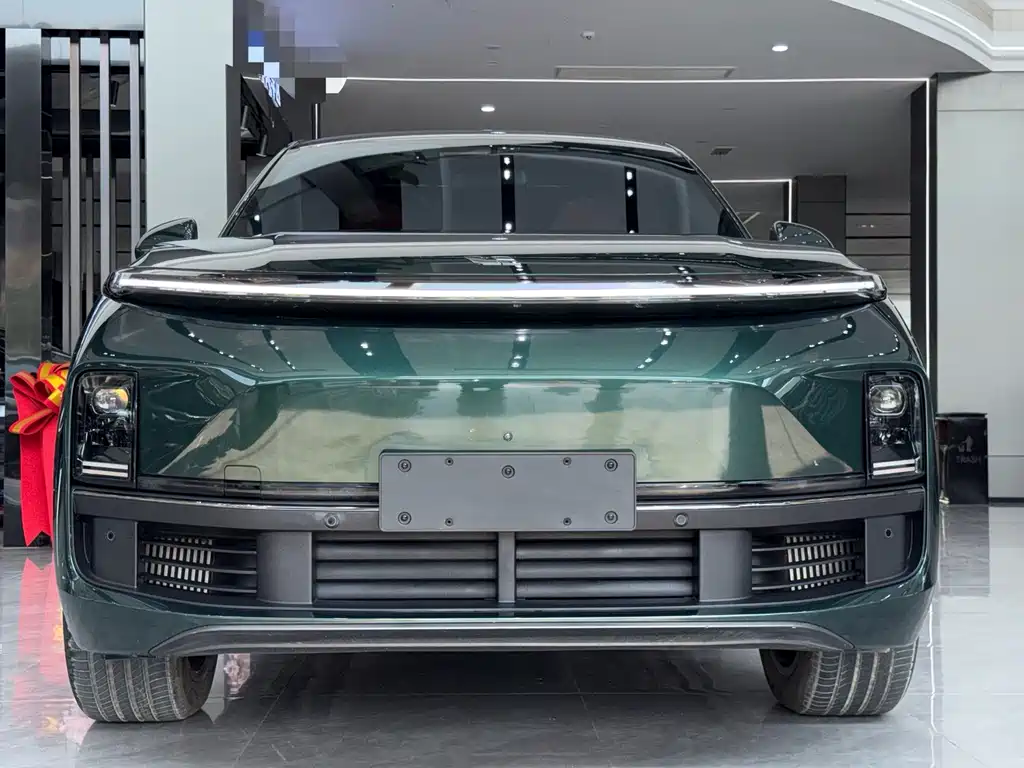 Li Auto Li L8 — миниатюра 2