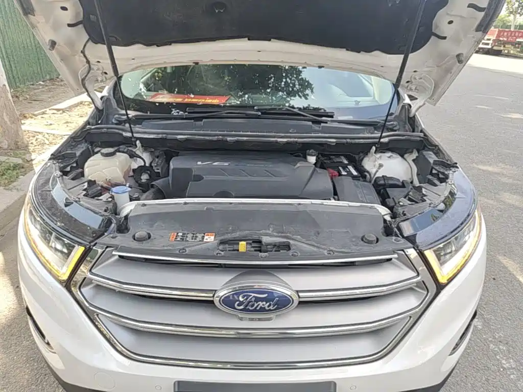 Ford Edge — миниатюра 20