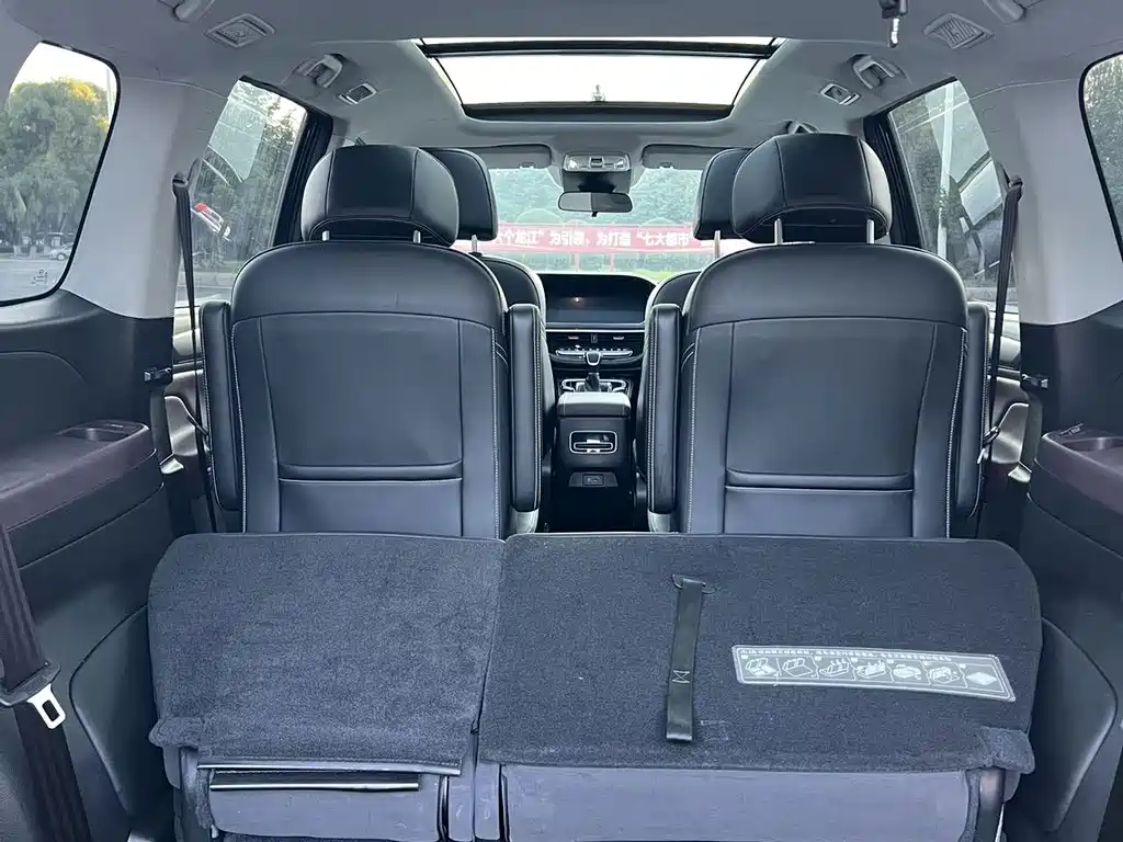 GAC Motor Trumpchi M6 — миниатюра 9