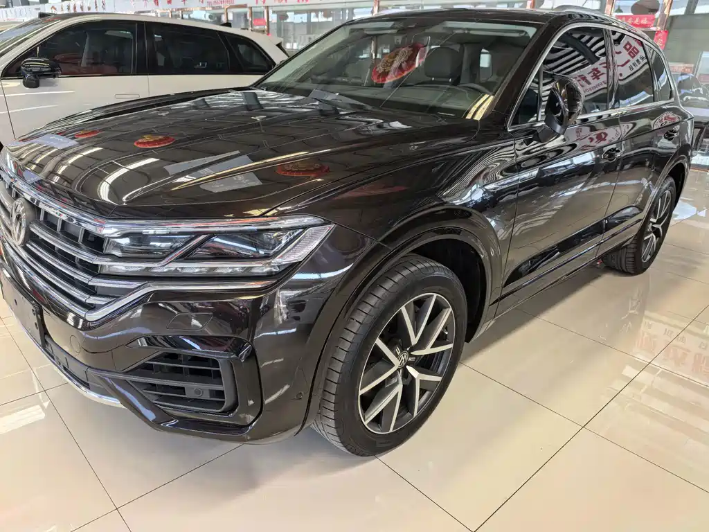 Volkswagen Touareg — миниатюра 2