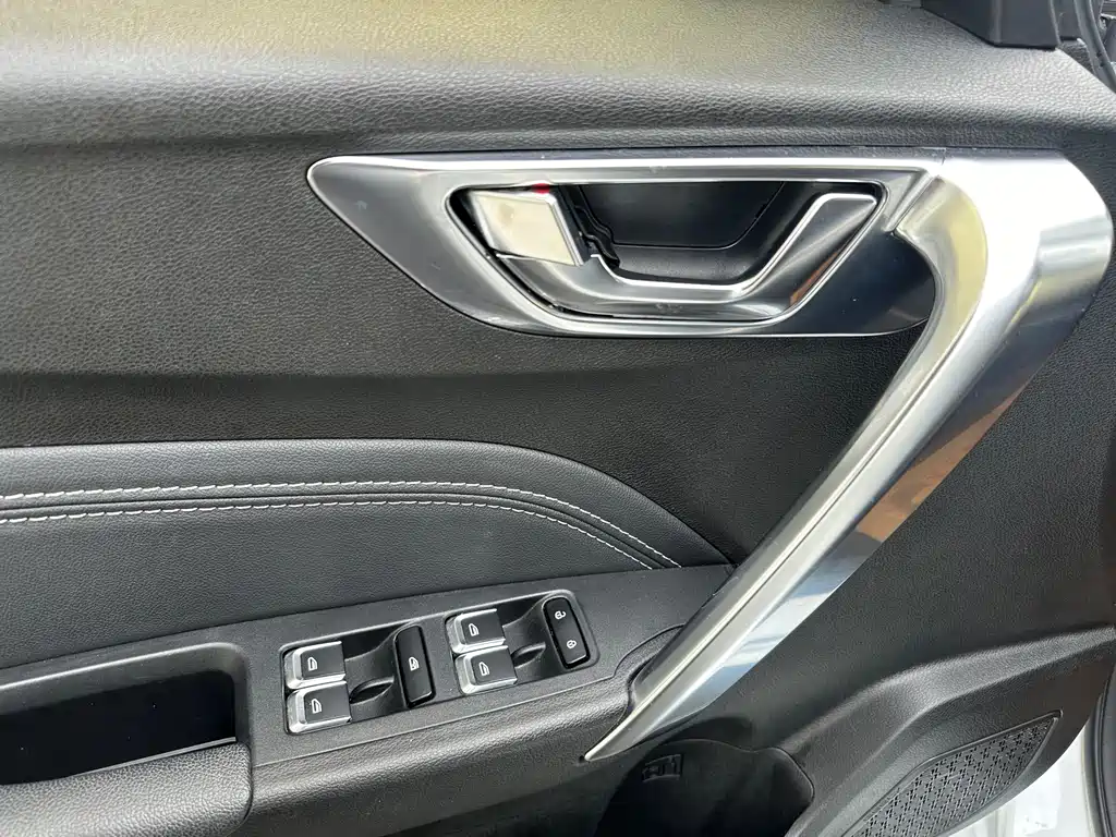 Geely Vision X3 PRO 1.5L CVT Premium Type, фото 18