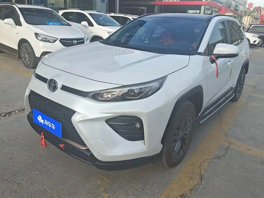 Toyota Wildlander 2024 2.0L CVT 4WD Luxury PLUS Edition