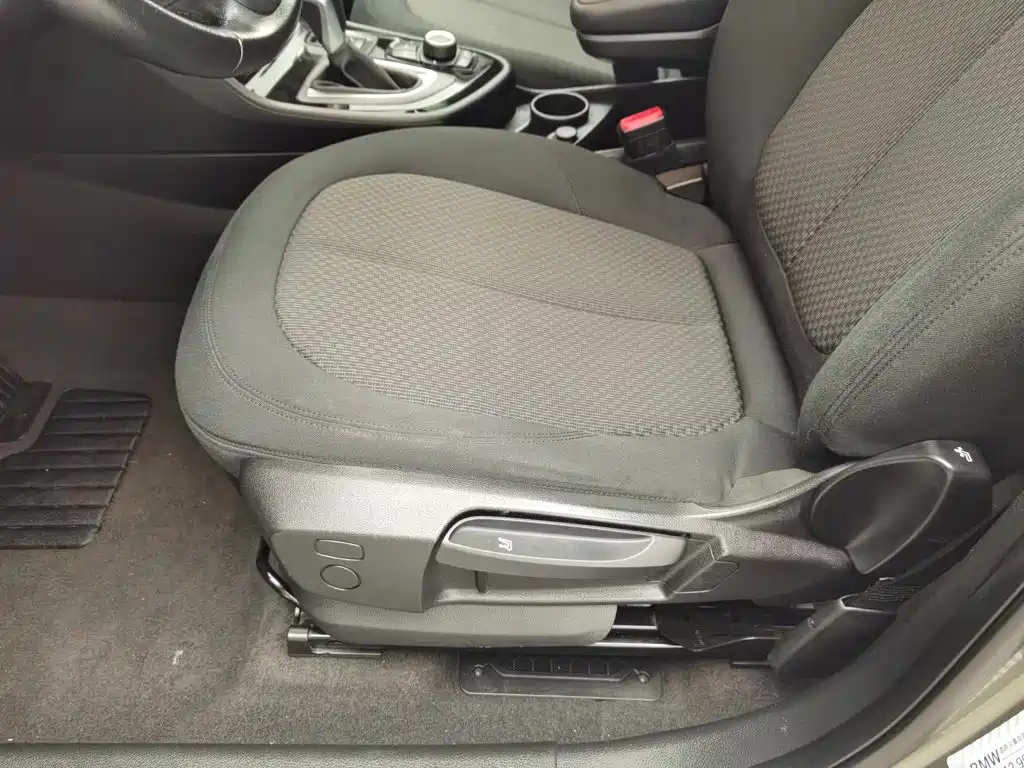 BMW 2 Series Active Tourer — миниатюра 20