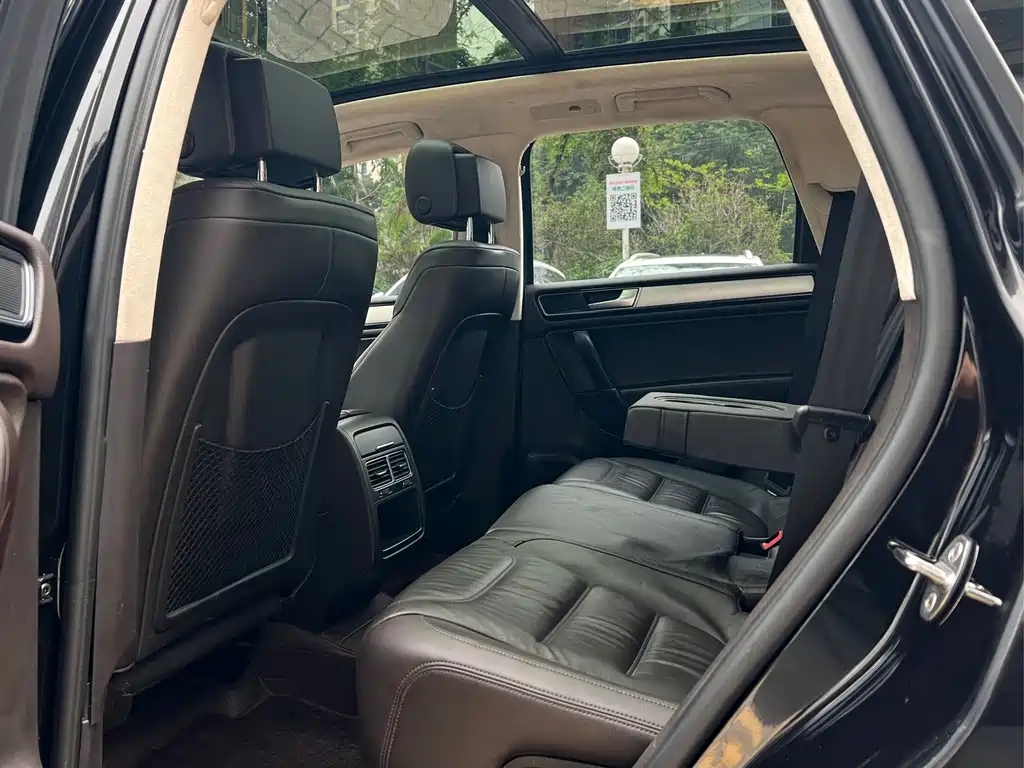 Volkswagen Touareg 2016 3.0TSI
