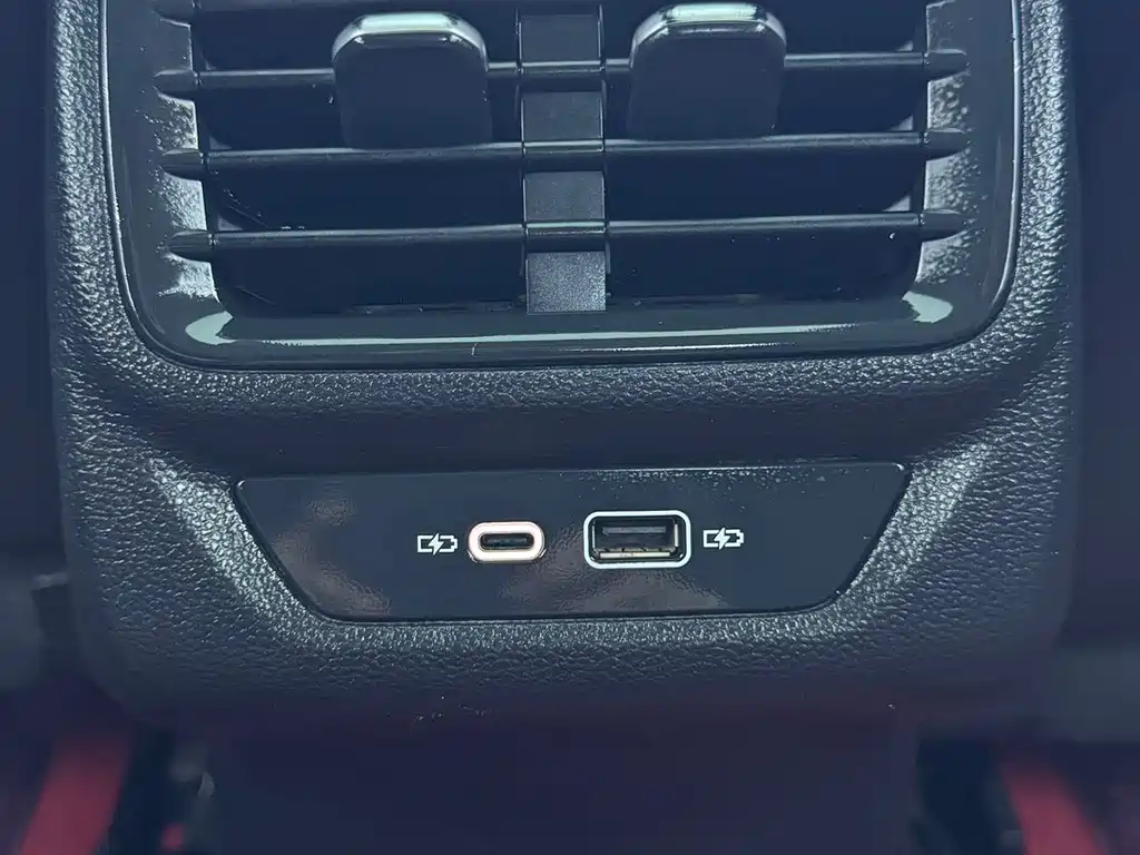 Volkswagen Lamando — миниатюра 12
