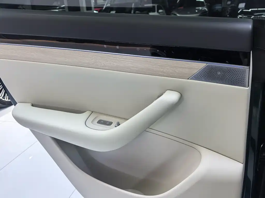 Zhijie Zhijie R7 — миниатюра 9