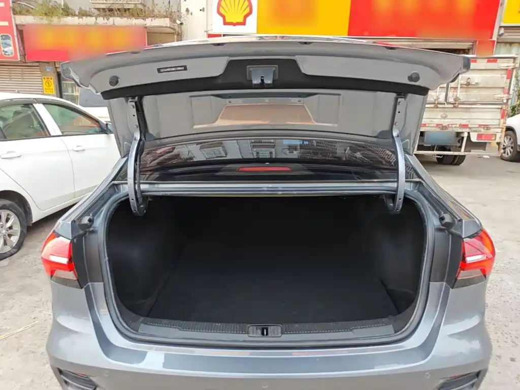 Roewe i5 — миниатюра 19