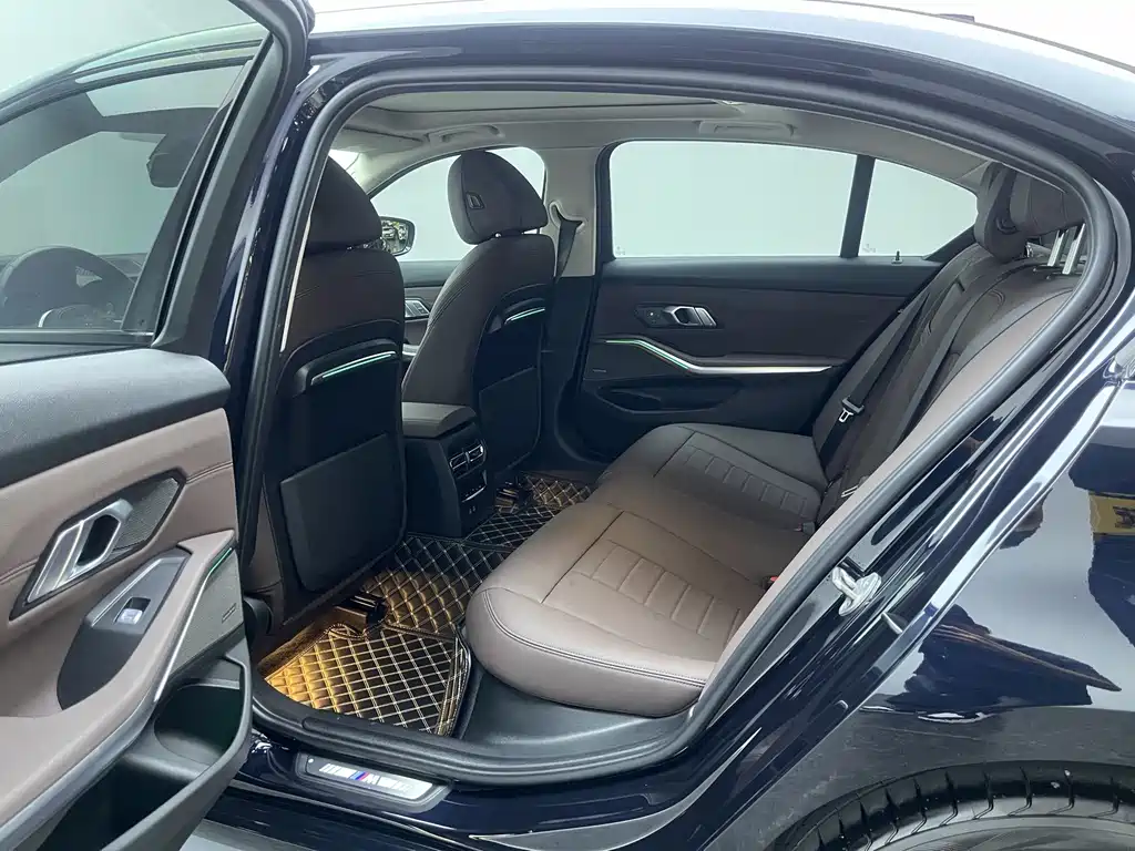BMW 3 Series — миниатюра 14