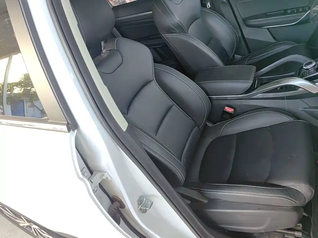 Geely Boyue — миниатюра 25