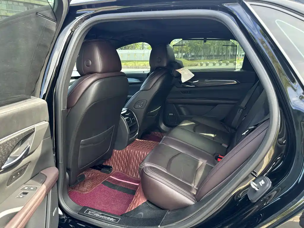 Cadillac CT6 — миниатюра 5