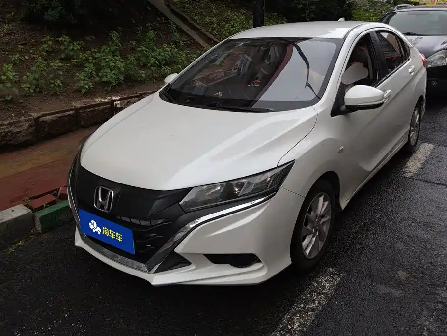 Honda Gienia