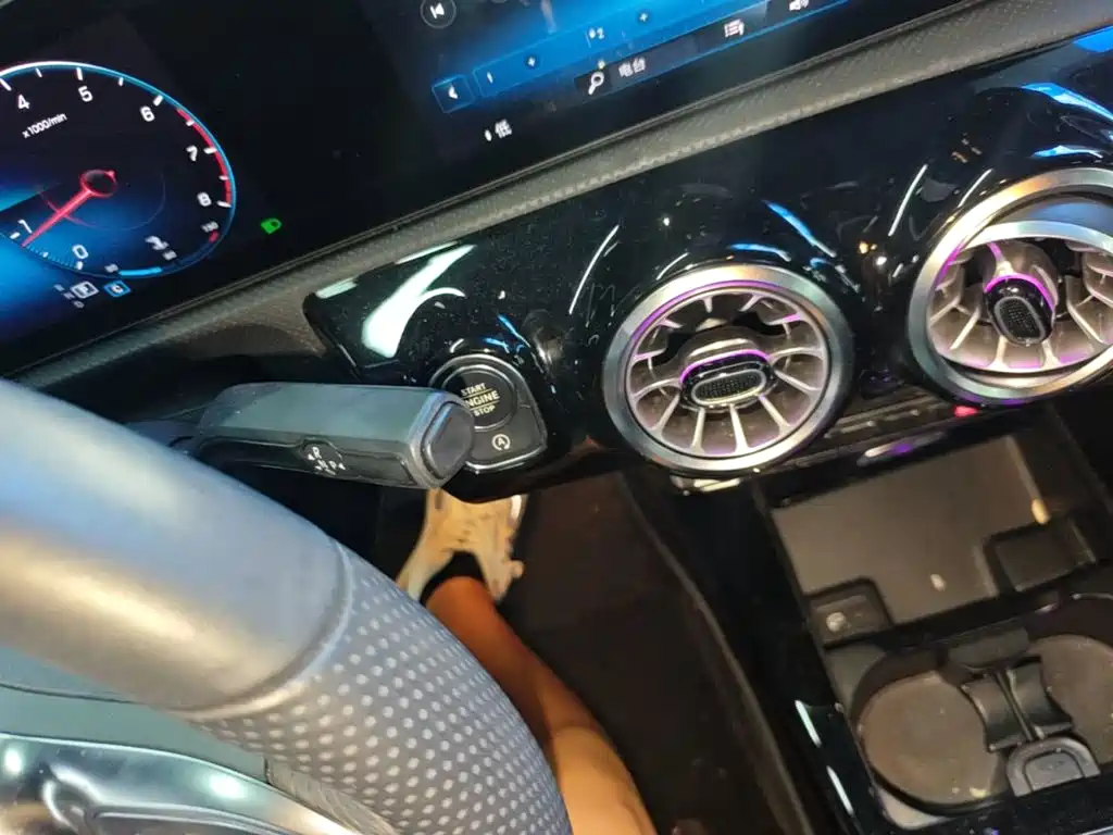 Mercedes-Benz A-Class — миниатюра 14