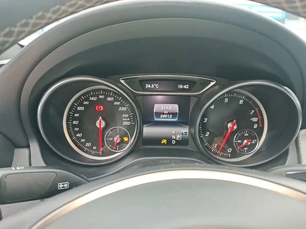 Mercedes-Benz CLA (Import) — миниатюра 12