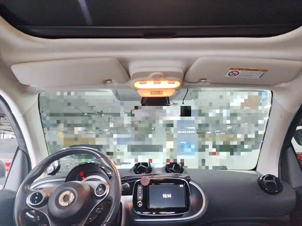 smart Smart Fortwo — миниатюра 18