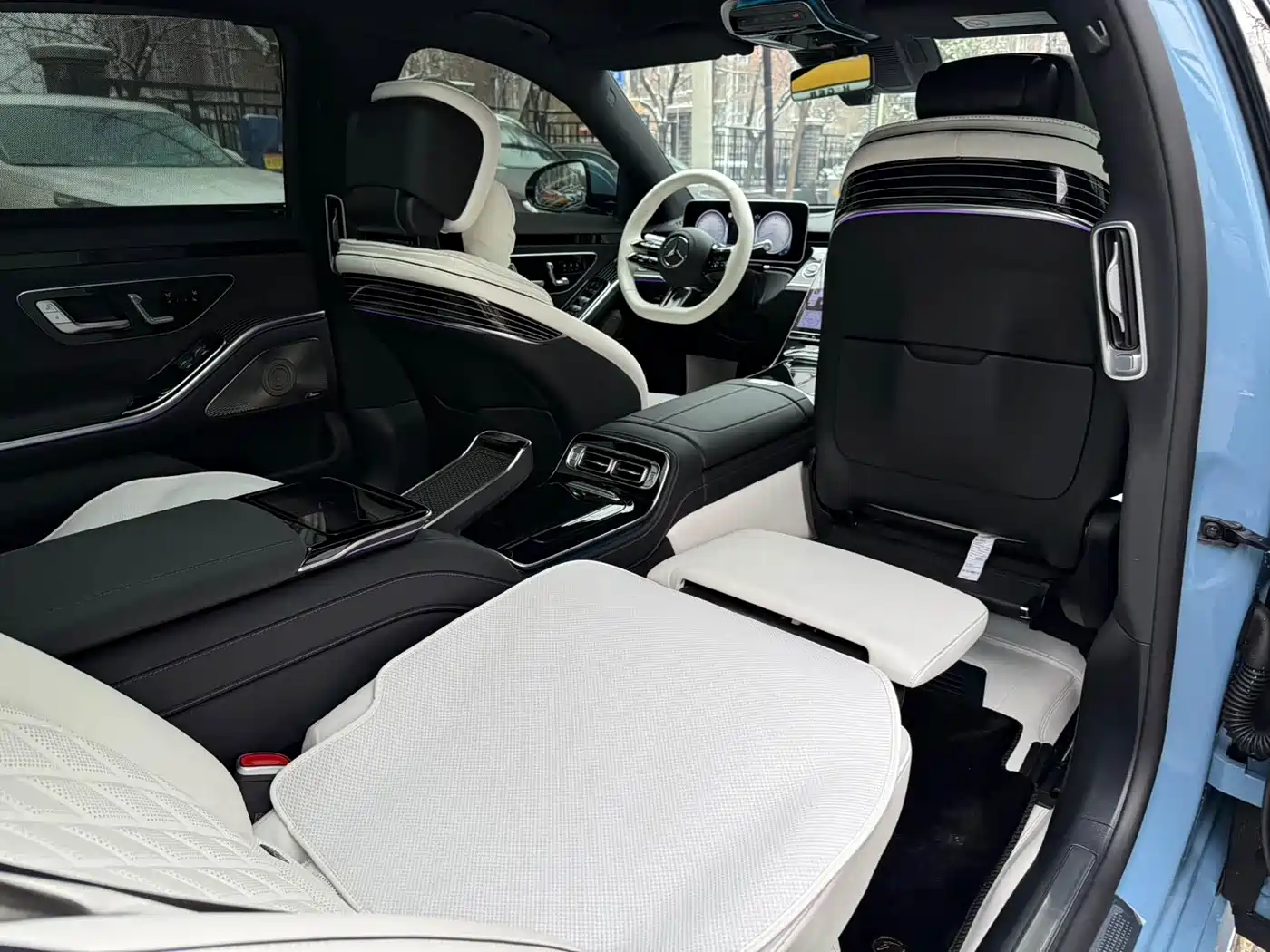 Mercedes-Benz S-Class 2026 Синий из Китая