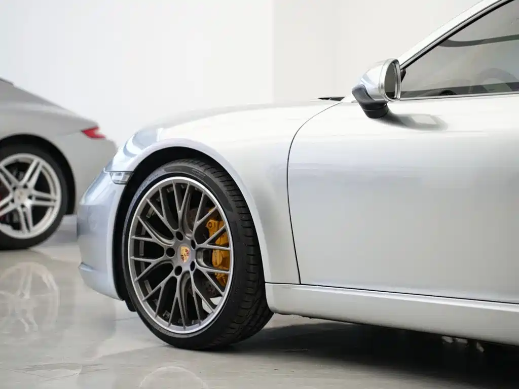 Porsche 911 — миниатюра 8