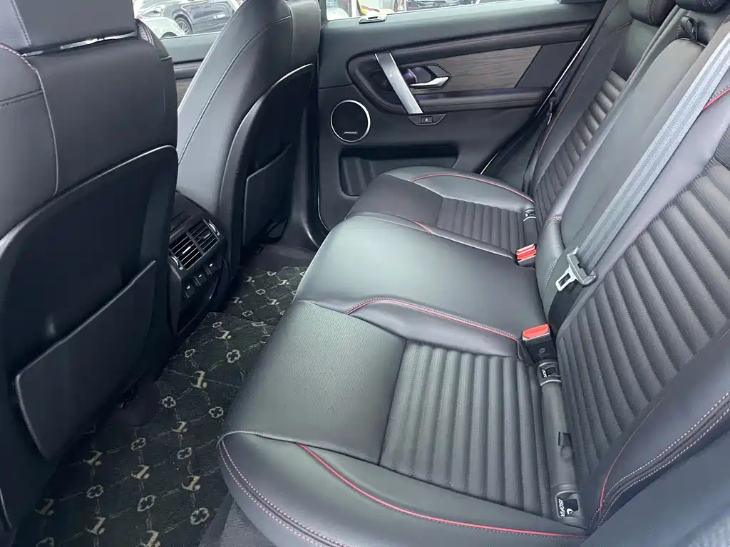 LAND ROVER DISCOVER SPORTS