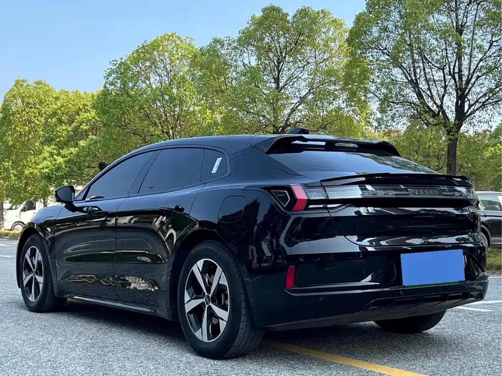 ZEEKR EXTREME KRYPTON 001