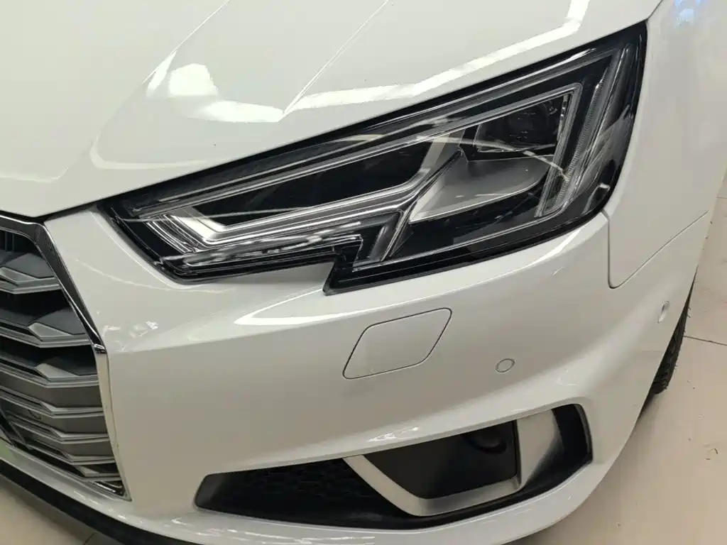 Audi A4L — миниатюра 24