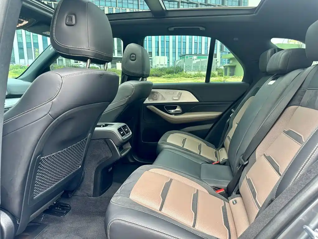 Mercedes-Benz GLE AMG — миниатюра 11